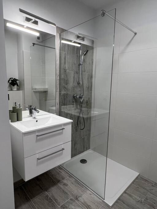 Apartment Olive In Bialoleka-Tarchomin Center Варшава Экстерьер фото